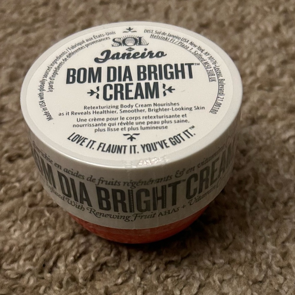 Sol de janeiro lotion